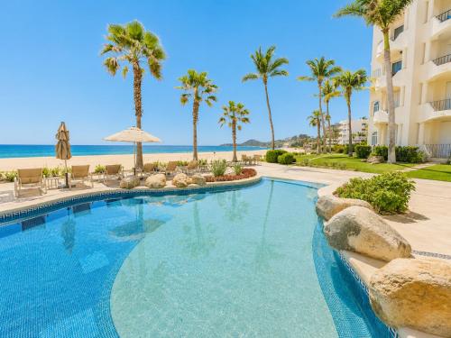 Mykonos Recently remodeled 1BR Beach Escape great view!