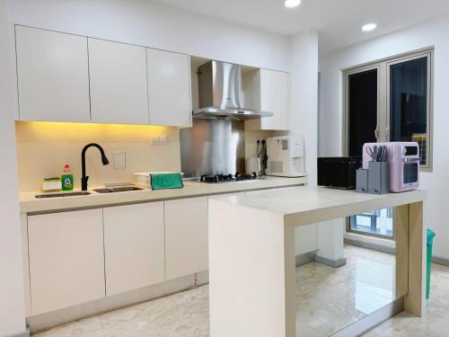 B2361 l Near KLCC l MRT l Penthouse l Private Pool l 15 Pax - image 11