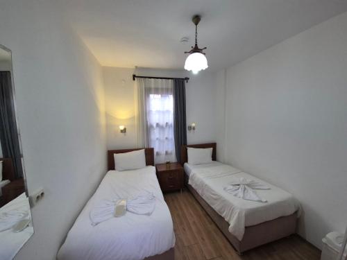 Sabah Pansiyon Room Type - Budget Twin Room