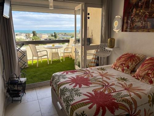 SHOWTIME NATURISTE PORT NATURE 6 parking privé clim ascenseur vue mer