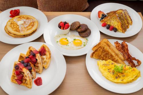 Hilton Garden Inn West Chester - image 17