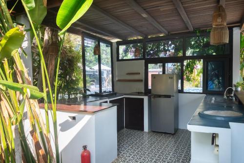 Lea's Garden - image 4