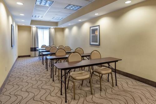 Comfort Suites Biloxi/Ocean Springs - image 29