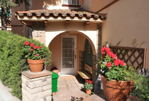 Tibidabo Apartments - image 7