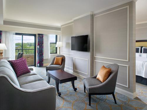 Omni Shoreham Hotel - image 40