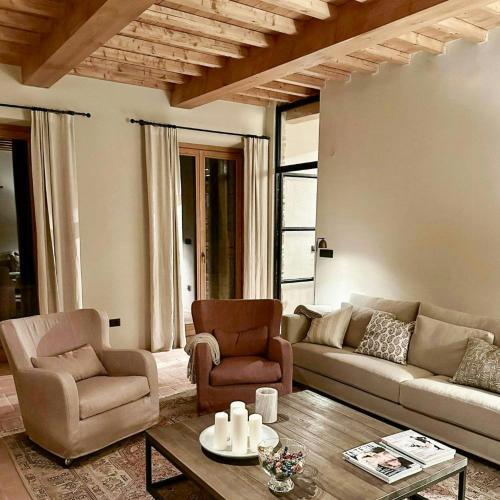 外部景觀, Luxury Cloud-Level Villa Near Roccaverano in 羅卡韋拉諾