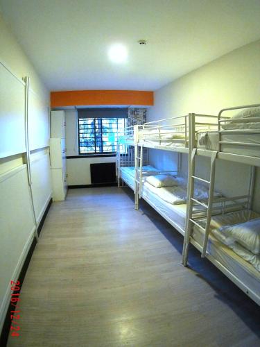 ホステルズ ミーティングポイント