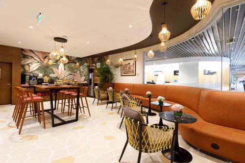 Restaurant, 080 Transit Hotel, T2 near Kempegowda International Airport