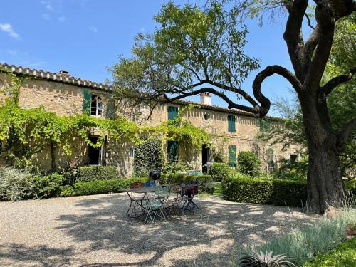 Exterior view, La Maison Du Village in Montlaur