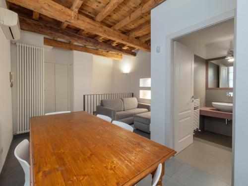 Bilocale su 2 livelli - Ripa di Porta Ticinese