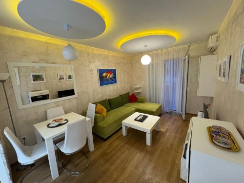 City-Side Apartment