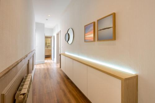 Downtown by Max, Refuge in city center - Brinckheim