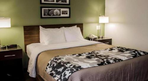 Sleep Inn in Johnstown, USA