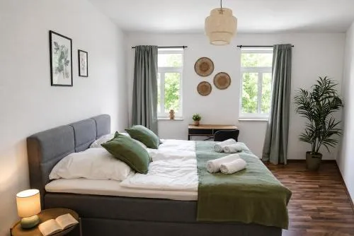 zentrales Apartment mit Fußbodenheizung im ruhigen Hinterhaus, JURA Kaffeevollautomat, Smart-TV, Privater Parkplatz, WIFI, Boxspringbetten in Chemnitz, Deutschland