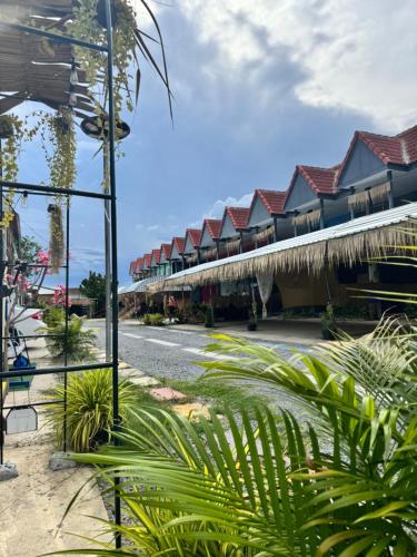 ภูมิคิมมินทร์ รีสอร์ท & สปา in Sena