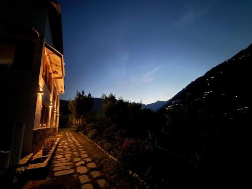 Aashirwad Homestay Kullu in Gharakar