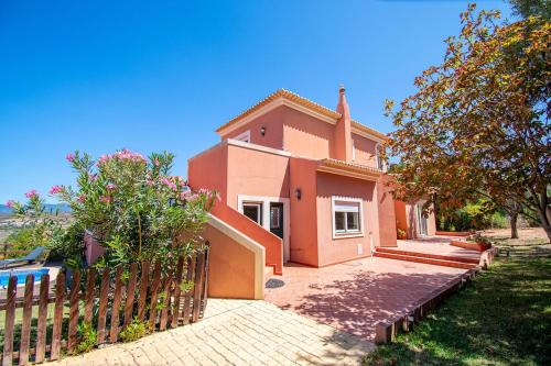 Countryside Oasis Near Silves – khách sạn tại Arrochela
