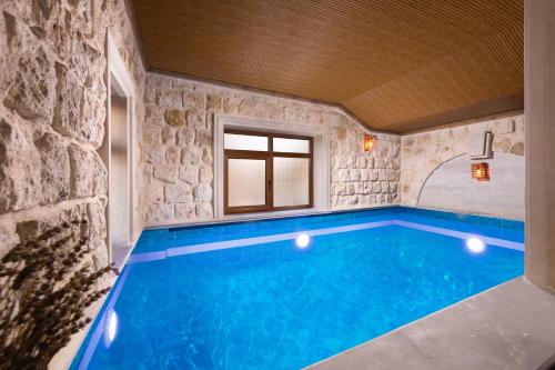 Suite, private pool