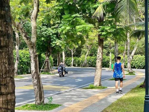 GAY THUONG NHO Homestay Phong tang cao voi phong tam rieng trong Vinhomes Grand Park in District 9