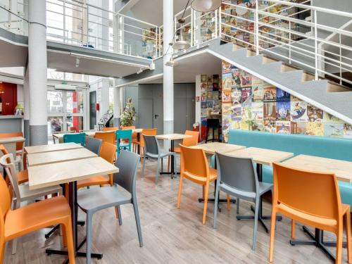 HotelF1 Bourges Le Subdray Hotel de charme Corqueux