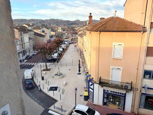 . Appart'Hôtel Lagnieu