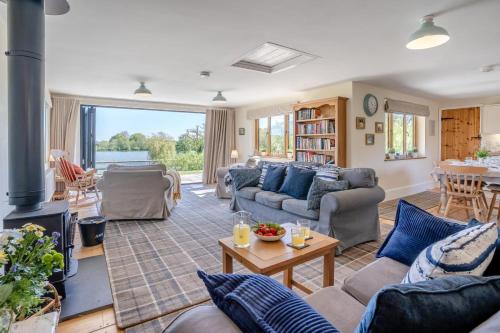 3 Bed In Bassaleg Oc-bow138 - Wales