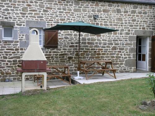 Viesnīcas āriene, Charming Countryside Cottage Escape in Louvigne-du-Desert