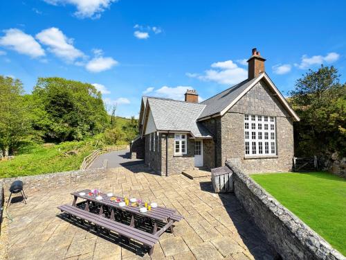 The School House Countisbury - Lynton