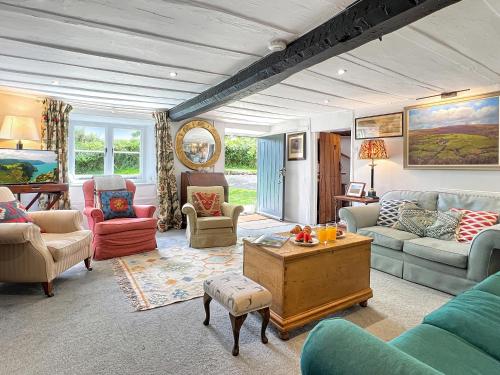 Iekārtas, Whitley Farm Molland in Twitchen