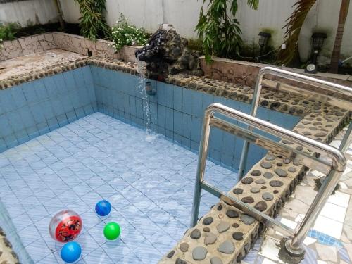 Madibak Hotel Limbe in ลิมบ์