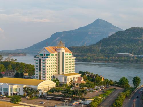 . Champasak Grand Hotel