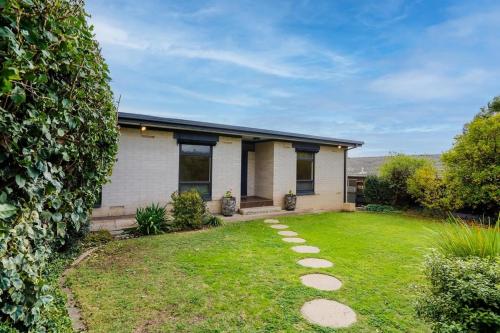Braeside View a coastal haven for families and couples in Seacliff