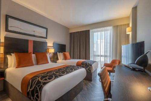 Clayton Hotel Cardiff Room Type - Deluxe Double Single Room