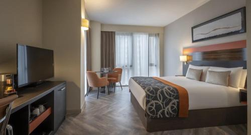 hotel photo