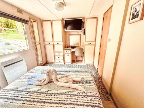 Erkély/terasz, Apartment Mobilheim mit privatem Premium-Jacuzzi by Interhome in Tourville-Sur-Arques