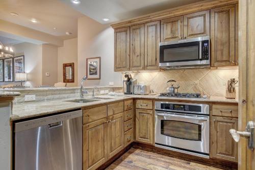 Arrowhead Village at Beaver Creek in Edwards, USA
