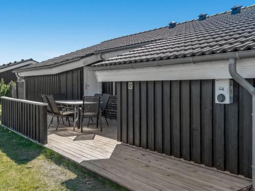 Balcony/terrace, Holiday Home Galin - 210m to the fjord by Interhome in Egense