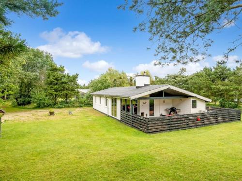  Holiday Home Pia - 250m to the fjord by Interhome in 7760 Sindrup