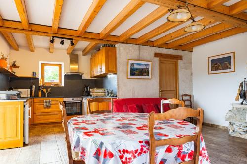 A szálláshely kívülről, Gite familial De Ganisson in Choranche