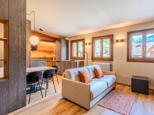 Apartment Grual by Interhome