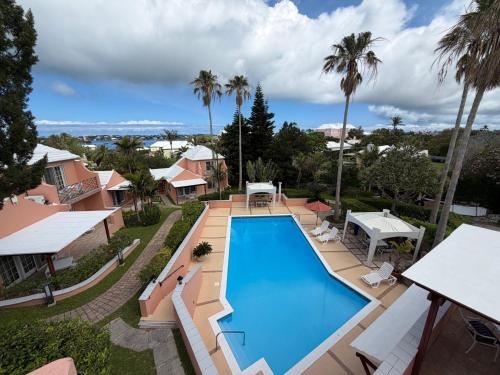 Vista exterior, Fourways Inn in Bermuda