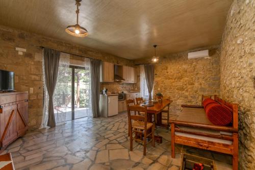 Petrakis Cretan Homes 2