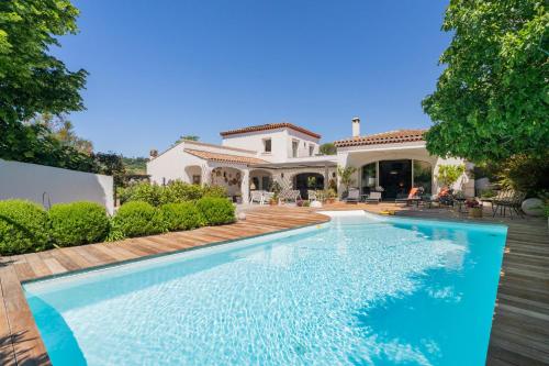 Villa Solea - Belle maison familiale avec piscine
