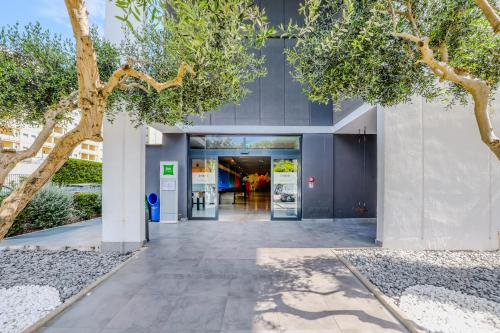 Entrance, Ibis Styles Roma Aurelia in Aurelio and Monteverde