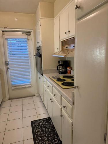 Vintage 2 Bedroom Condo Lake Eola View in Other