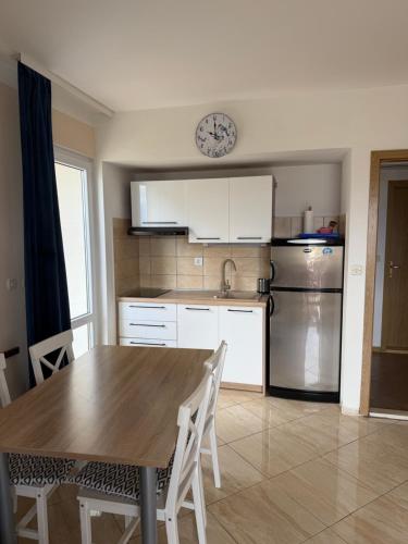Apartments Loncar in Gradac