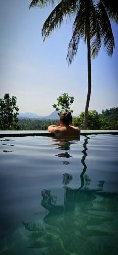 Cinnamon Sunset Villa in Kurunegala Town Udawalpola