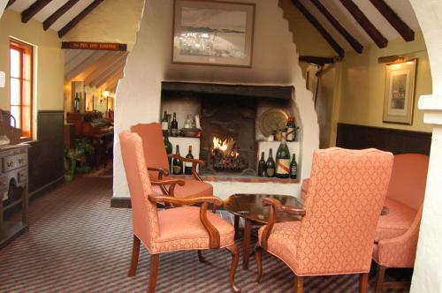 Bar/ Salón, Fourways Inn in Bermuda