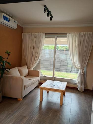 Casa con hydromasaje and Jacuzzi en Pacheco