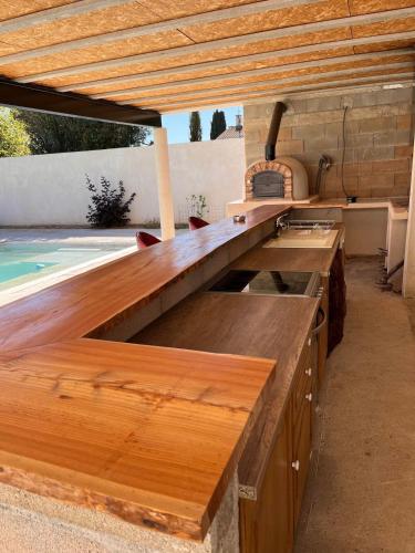 Pool House Petite Camargue in 博瓦桑